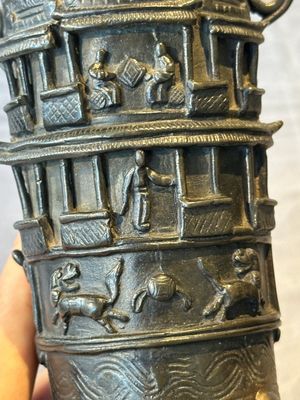 Two Chinese Chinese bronze cylindrical incense stick holders and a covered censer, Yuan/Ming and Qing — photo 30