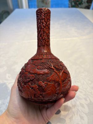 Two Chinese cinnabar lacquer covered boxes and a bottle vase, 19th C. — photo 4