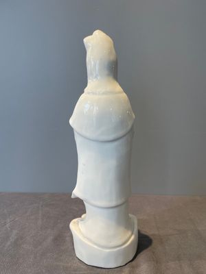 Two Chinese Dehua blanc de Chine figures of Guanyin, 18th C. — foto 7