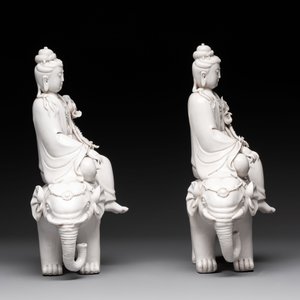 Two Chinese Dehua blanc de Chine sculptures of the Guanyin seated on an elephant, He Chaozong 何朝宗 and Dehua 德化 marks, 20th C. — 照片 5