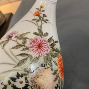 Two Chinese eggshell porcelain vases, seal marks, 20th C. — 照片 8