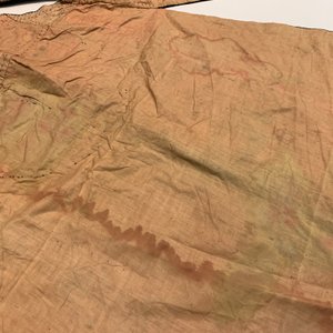 Two Chinese embroidered silk woman’s clothes, 19th C. — 照片 21