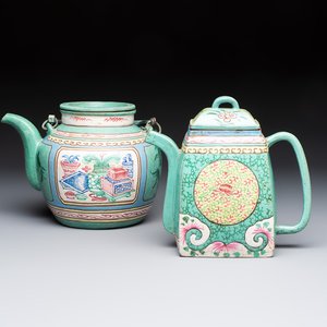 Two Chinese enamelled Yixing stoneware teapots, 19th C. — photo 1