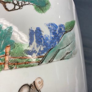 Two Chinese famille rose and qianjiang cai vases, 19/20th C. — 照片 8