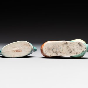 Two Chinese famille rose and turquoise-glazed water droppers, Kangxi/Qianlong — photo 4