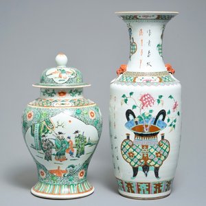 Two Chinese famille rose and verte vases, 19/20th C. — photo 1