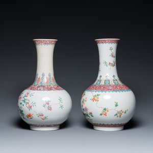 Two Chinese famille rose bottle vases, Hongxian mark, Republic — photo 4