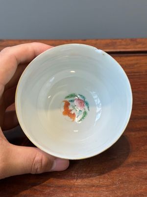 Two Chinese famille rose bowls, a 'Buddhist lion' plate and a 'Wu Shuang Pu' bowl, 19th C. — 照片 25
