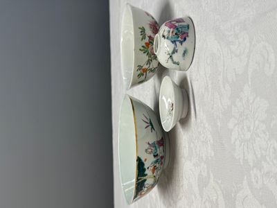 Two Chinese famille rose bowls, a water pot and a saucer — photo 1