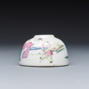 Two Chinese famille rose bowls, a water pot and a saucer — photo 5