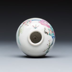 Two Chinese famille rose bowls, a water pot and a saucer — photo 8