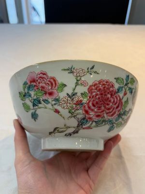 Two Chinese famille rose bowls with flowers and geese, Qianlong — photo 15