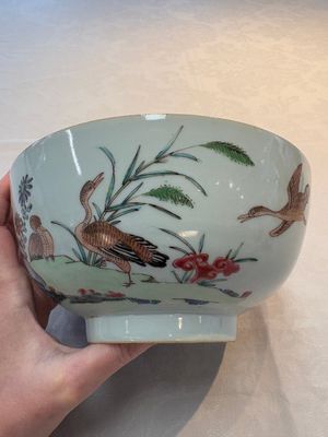 Two Chinese famille rose bowls with flowers and geese, Qianlong — photo 4