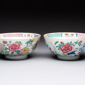 Two Chinese famille rose bowls with flowers and geese, Qianlong — photo 1