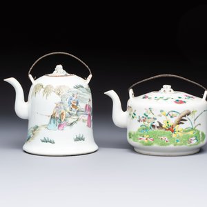 Two Chinese famille rose covered teapots and a qianjiang cai covered teapot, signed Wang Shaowei 王少維, 19th C. — foto 2