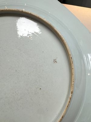 Two Chinese famille rose dishes with floral design, Yongzheng/Qianlong — photo 20