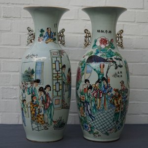 Two Chinese famille rose double design vases, 19/20th C. — 照片 16