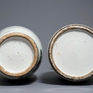 Two Chinese famille rose double design vases, 19/20th C. — 照片 6