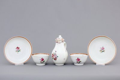 Two Chinese famille rose export cups and saucers and a cream jug with cover, Qianlong, 18th C.