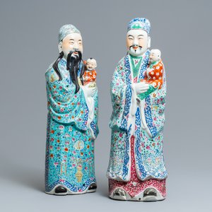 Two Chinese famille rose figures of immortals, 19/20th C. — photo 1