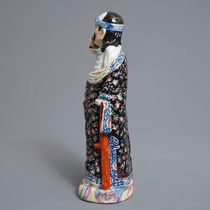 Two Chinese famille rose figures of Li Tieguai and Shou Lao, 19/20th C. — photo 5