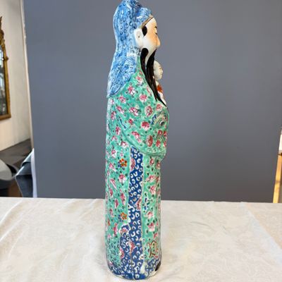Two Chinese famille rose figures of star gods — foto 36