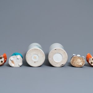 Two Chinese famille rose hat stands and four various figures, 19/20th C. — photo 7
