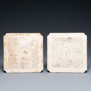 Two Chinese famille rose lavender-blue-ground plaques, 19th C. — photo 2