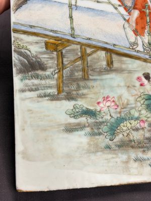 Two Chinese famille rose 'Li Bai 李白' and 'Zhou Dunyi 周敦頤' plaques, one after Wang Dafan 王大凡 and dated 1927, 20th C. — photo 6