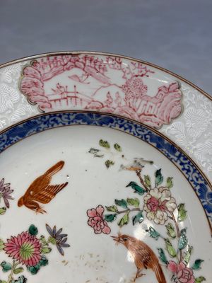 Two Chinese famille rose 'Magpie and Peony' plates with bianco-sopra-bianco rims, Yongzheng — foto 9