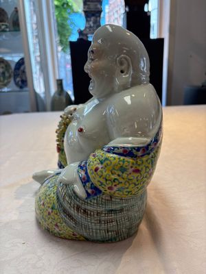 Two Chinese famille rose Milefo Buddhas, Zhu Mao Ji 朱茂記造 mark, 20th C. — photo 12