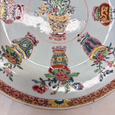 Two Chinese famille rose plates and a pair of Dutch-decorated plates — photo 6