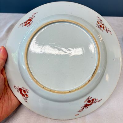Two Chinese famille rose plates and a pair of Dutch-decorated plates — photo 8