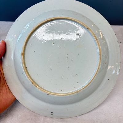 Two Chinese famille rose plates and a pair of Dutch-decorated plates — photo 15