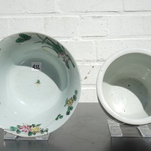 Two Chinese famille rose porcelain bowls, 18/19th C — photo 8