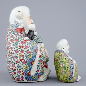 Two Chinese famille rose porcelain Buddha figures, 19/20th C. — photo 5