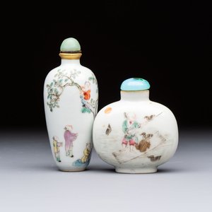 Two Chinese famille rose snuff bottles, Jiaqing and Tongzhi mark, 19th C. — photo 1