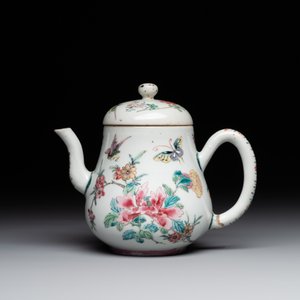 Two Chinese famille rose teapots and a bowl, Qianlong — photo 2