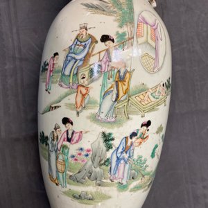 Two Chinese famille rose vases, 19/20th C. — 照片 14