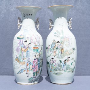 Two Chinese famille rose vases, 19/20th C. — 照片 15