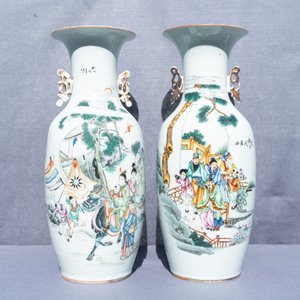 Two Chinese famille rose vases, 19/20th C. — photo 11
