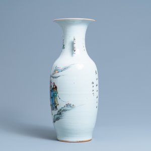 Two Chinese famille rose vases, 19/20th C. — photo 11