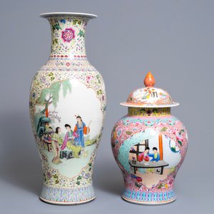 Two Chinese famille rose vases, Qianlong mark, Republic, 20th C. — photo 3