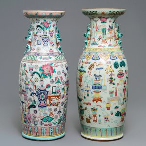 Two Chinese famille rose vases with antiquities design, 19th C. — photo 3