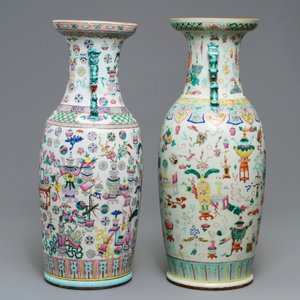 Two Chinese famille rose vases with antiquities design, 19th C. — photo 4