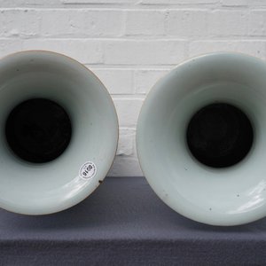 Two Chinese famille rose vases with figural design, 19/20th C. — 照片 14