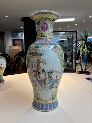 Two Chinese famille rose yellow-ground vases and a turquoise-ground vase, Qianlong and Jing De Zhen 景德鎮 marks, 20th C. — photo 1