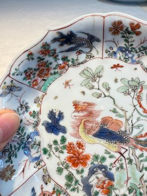 Two Chinese famille verte cups and four saucers, lingzhi and jade marks, Kangxi — foto 46