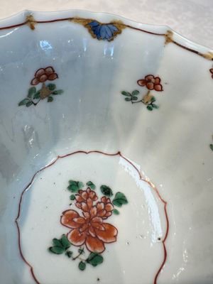 Two Chinese famille verte cups and four saucers, lingzhi and jade marks, Kangxi — foto 66