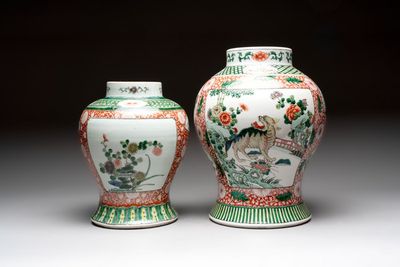 Two Chinese famille verte 'flowers and mythical animals' vases, 19th C.